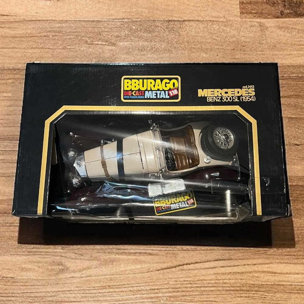 BBurago Die Cast Metal Mercedes Benz 300 SL 1954